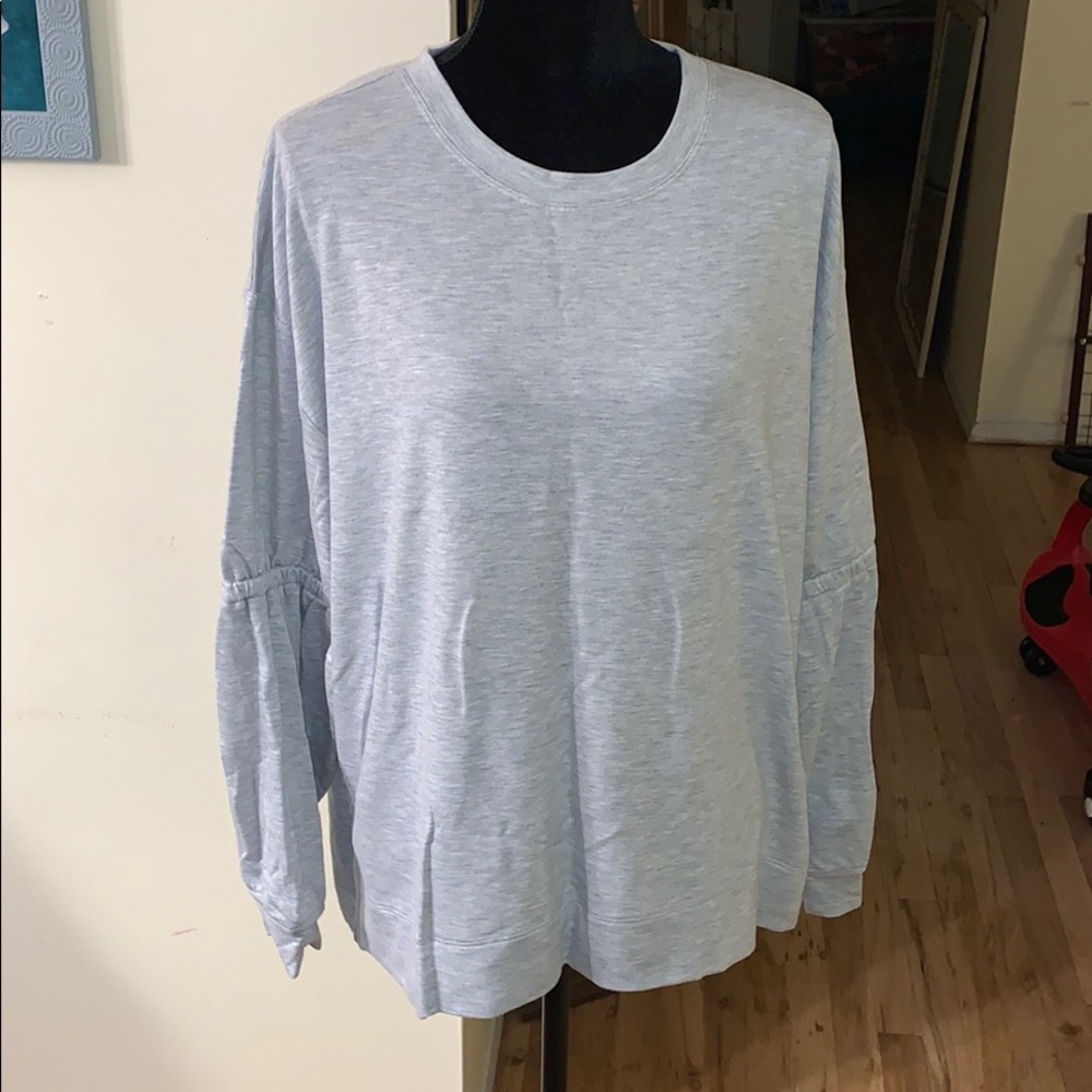 NWOT Avia Grey Sweatshirt
